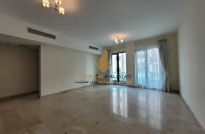 Apartment - 3 Bedrooms - 3 Bathrooms for rent in Al Mansoura - Al Mansoura - Doha