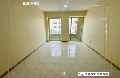 شقة - 2 غرف نوم - 2 حمامات للايجار في شارع النجمة - طريق المطار القديم - الدوحة