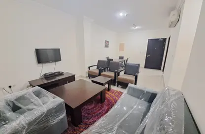 Apartment - 1 Bedroom - 2 Bathrooms for rent in Musheireb Apartments - Musheireb - Doha