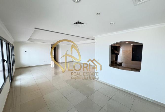 942175 - Property Image 3