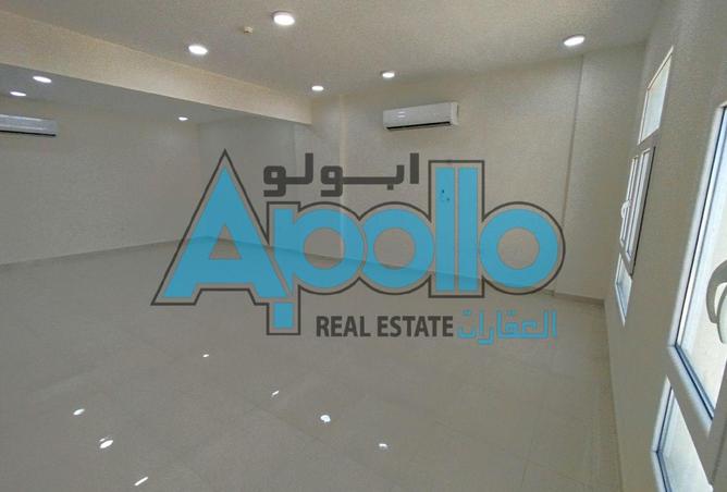 976832 - Property Image 2