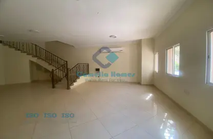 مجمع سكني - 4 غرف نوم - 5 حمامات للايجار في الوعب - الوعب - الدوحة
