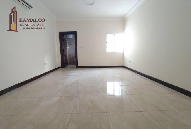 965169 - Property Image 3