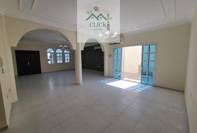 970678 - Property Image 2