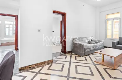 شقة - 2 غرف نوم - 3 حمامات للايجار في جنوب فوكس هيلس - فوكس هيلز - الوسيل