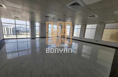 Office Space - Studio - 2 Bathrooms for rent in Corniche Road - Corniche Road - Doha