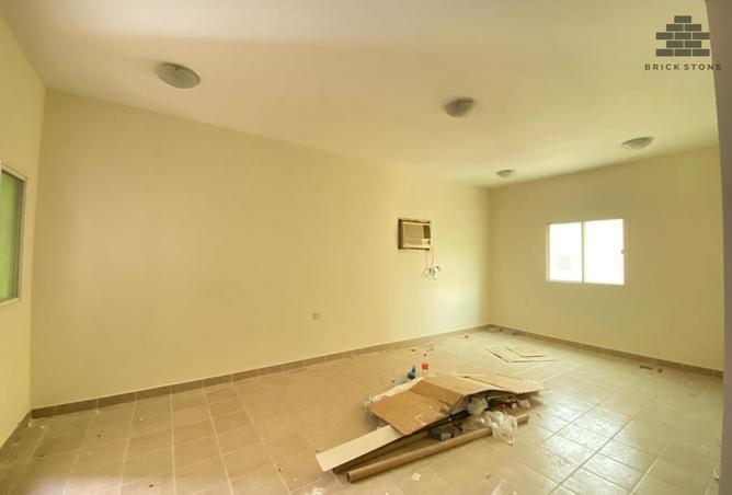 903361 - Property Image 3