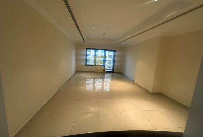 982917 - Property Image 2