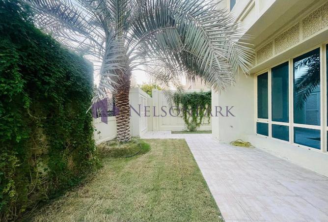 966133 - Property Image 3