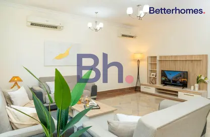 Villa - 6 Bedrooms - 5 Bathrooms for sale in Al Wukair - Al Wukair - Al Wakra