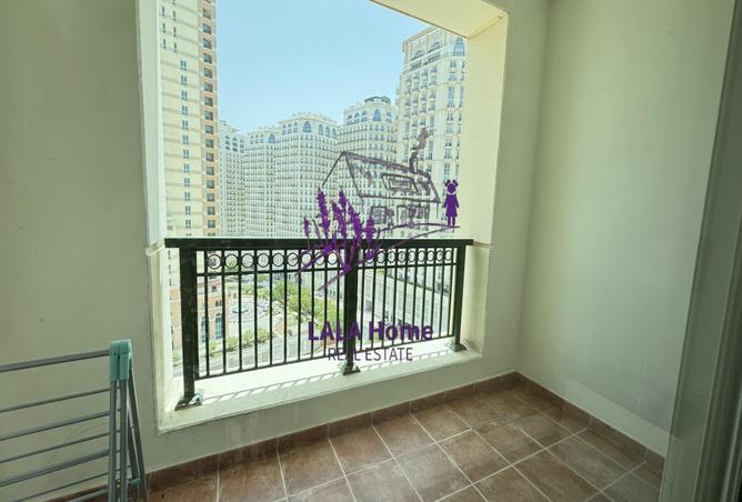 886643 - Property Image 3