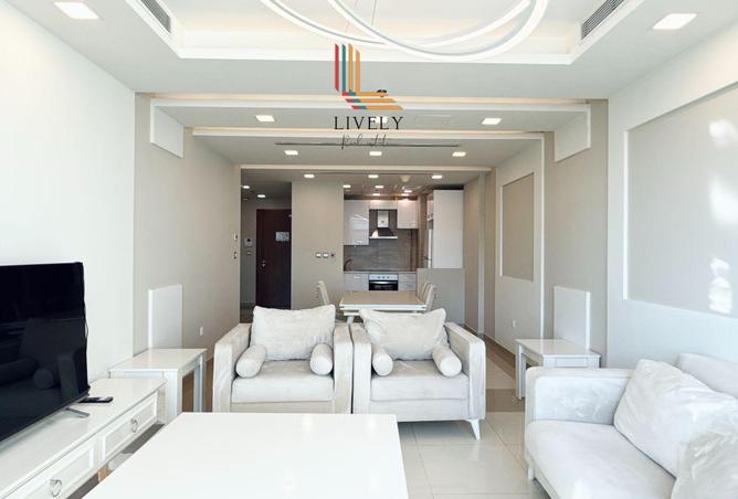 974412 - Property Image 3