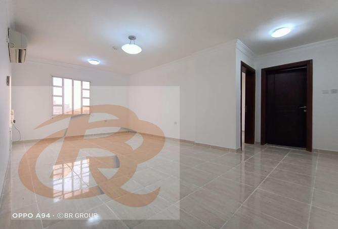 Apartment - 2 Bedrooms - 2 Bathrooms for rent in Old Airport Road - Old Airport Road - Doha