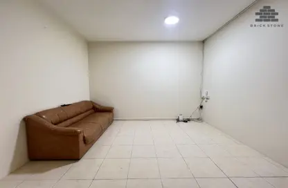 Apartment - 2 Bedrooms - 1 Bathroom for rent in Musheireb Tower - Musheireb - Musheireb - Doha