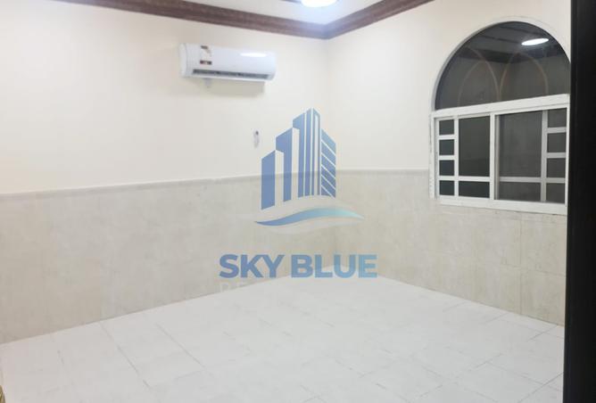 951881 - Property Main Image