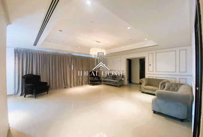 945037 - Property Main Image