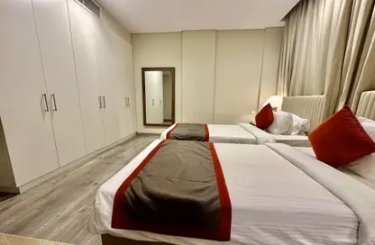 Apartment - 2 Bedrooms - 3 Bathrooms for rent in Floresta Gardens - Floresta Gardens - The Pearl Island - Doha