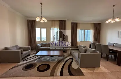 Living / Dining Room image for: Apartment - 3 Bedrooms - 4 Bathrooms for rent in City Center Towers - West Bay - Doha, Image 1