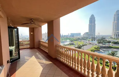 Apartment - 1 Bedroom - 2 Bathrooms for rent in West Porto Drive - Porto Arabia - The Pearl Island - Doha
