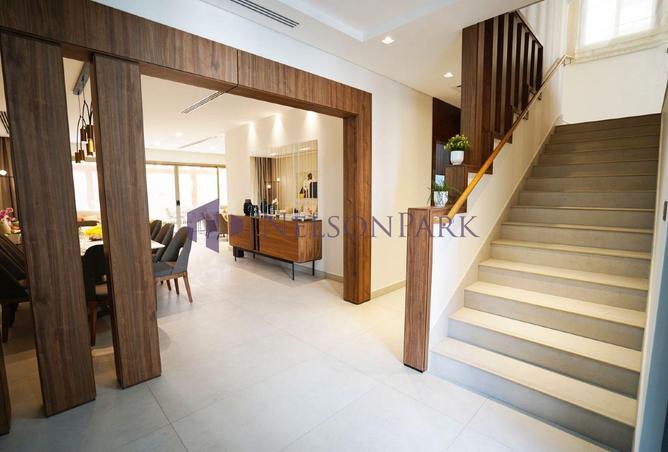 965595 - Property Image 2