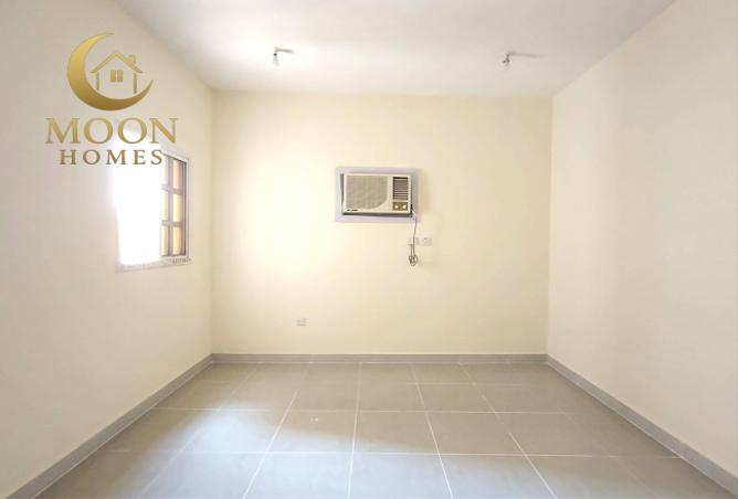 981130 - Property Image 3