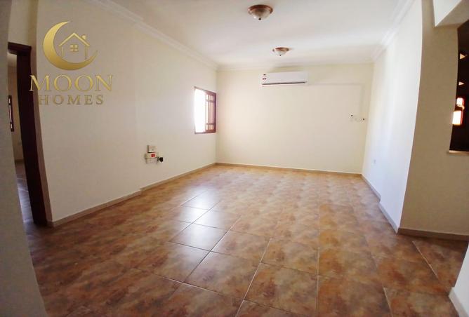 1005343 - Property Image 2