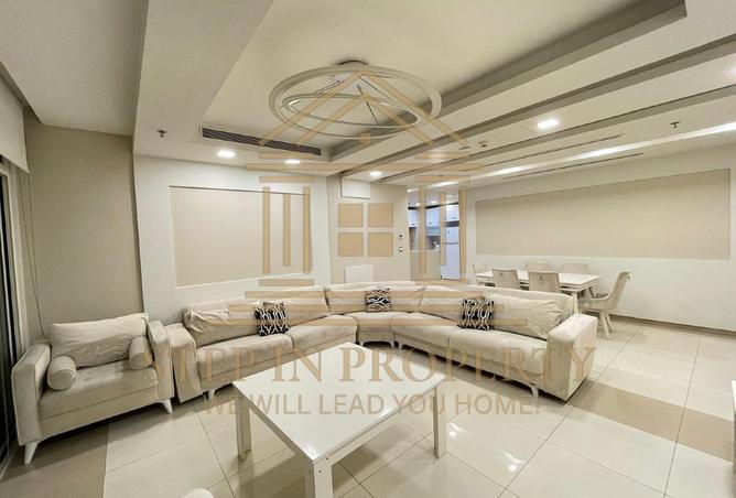 963472 - Property Image 2