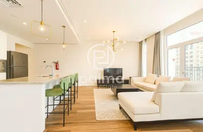 Apartment - 2 Bedrooms - 4 Bathrooms for rent in Floresta Gardens - Floresta Gardens - The Pearl Island - Doha