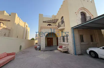 فيلا - 5 غرف نوم - 4 حمامات للبيع في وادي المرخ - مريخ - المريخ - الدوحة