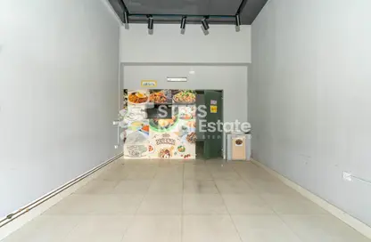 Shop - Studio - 1 Bathroom for rent in Old Airport 43 - Old Airport Road - Doha