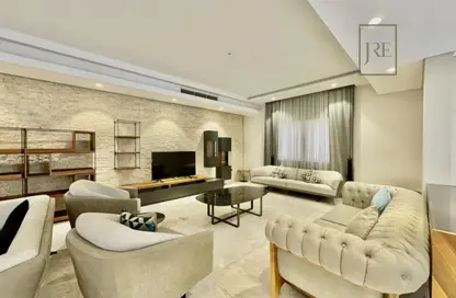 Villa - 4 Bedrooms - 6 Bathrooms for rent in Al Maamoura - Al Maamoura - Doha