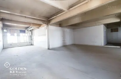 Retail - Studio - 1 Bathroom for rent in Salwa Road - Al Aziziyah - Doha