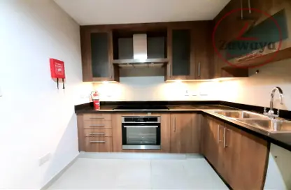 Apartment - 2 Bedrooms - 3 Bathrooms for rent in Viva West - Viva Bahriyah - The Pearl Island - Doha