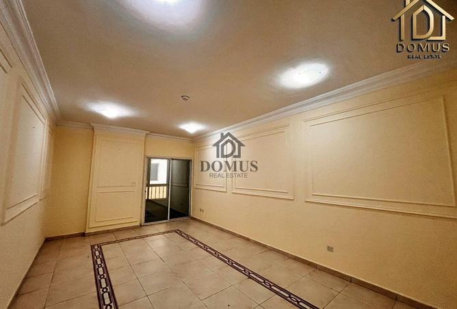 942491 - Property Image 2