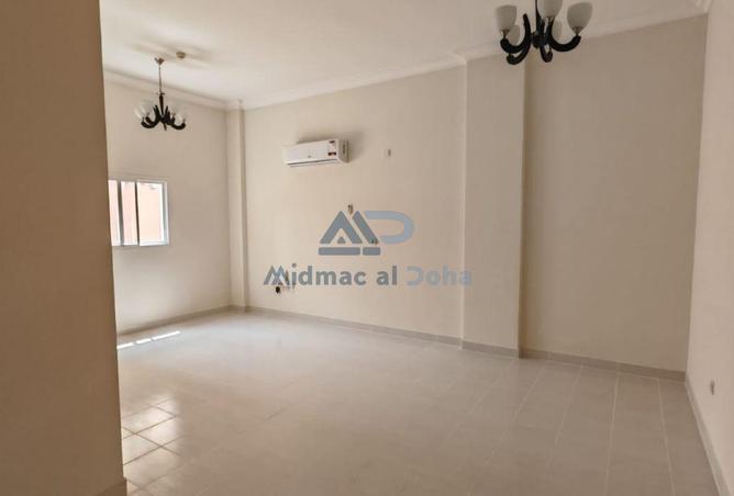 928993 - Property Image 3