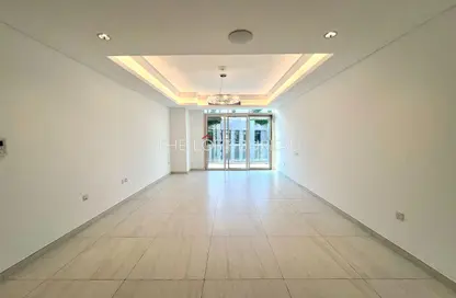 Apartment - 2 Bedrooms - 3 Bathrooms for sale in Gewan Island - The Pearl Island - Doha