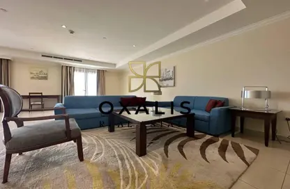 Apartment - 2 Bedrooms - 3 Bathrooms for rent in East Porto Drive - Porto Arabia - The Pearl Island - Doha
