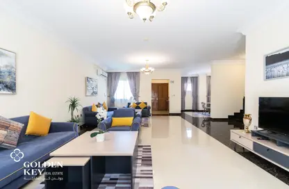 Compound - 4 Bedrooms - 5 Bathrooms for rent in Al Fardan Gardens - Abu Sidra - Al Rayyan - Doha