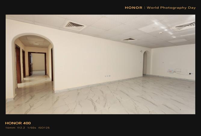 992486 - Property Image 2