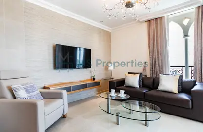 Apartment - 2 Bedrooms - 3 Bathrooms for rent in Viva West - Viva Bahriyah - The Pearl Island - Doha