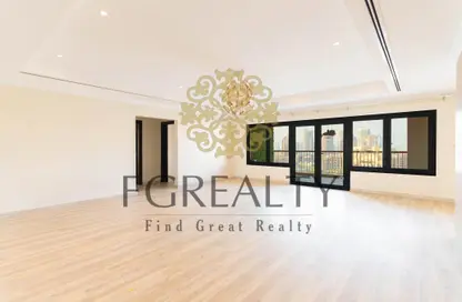 Apartment - 3 Bedrooms - 3 Bathrooms for rent in West Porto Drive - Porto Arabia - The Pearl Island - Doha