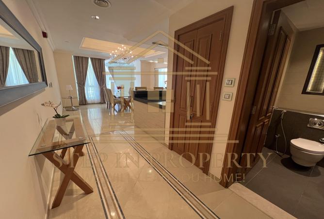 944243 - Property Image 2