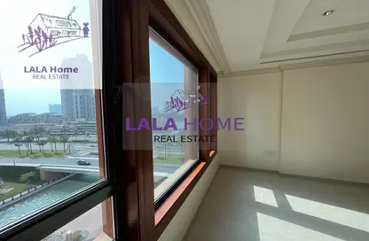 Apartment - 1 Bedroom - 2 Bathrooms for rent in East Porto Drive - Porto Arabia - The Pearl Island - Doha