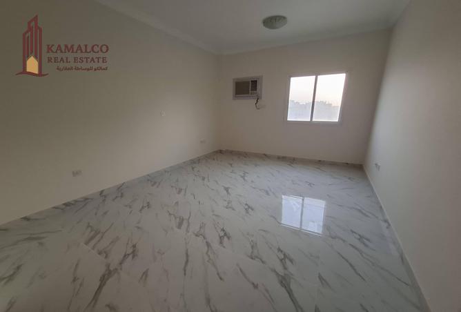 929955 - Property Image 3