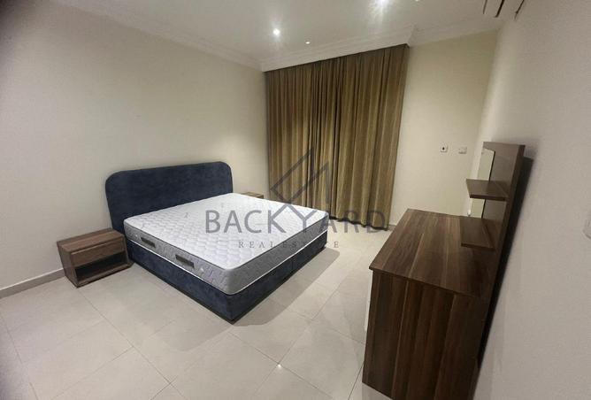 958295 - Property Image 2