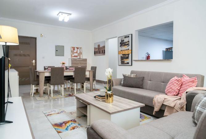 988506 - Property Image 3