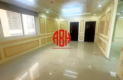 Office Space - Studio - 1 Bathroom for rent in Umm Ghwailina Comm - Umm Ghuwalina - Umm Ghuwailina - Doha