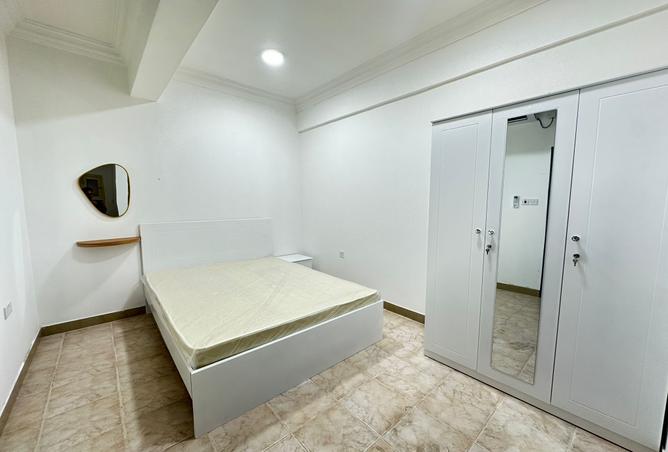 938052 - Property Image 2