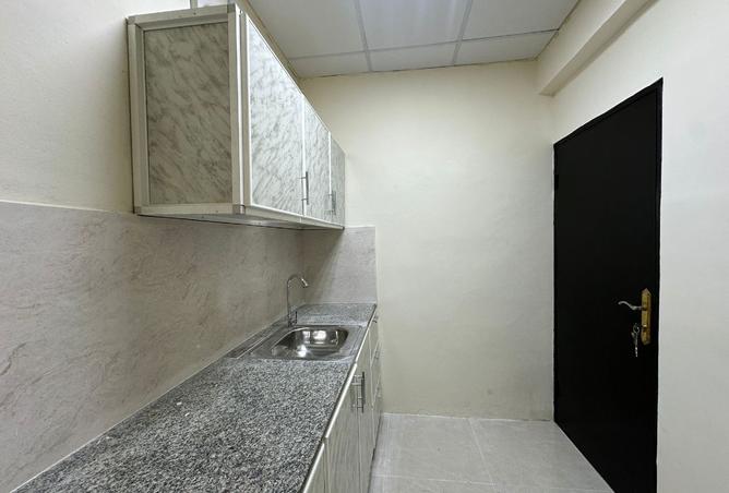 931281 - Property Image 3