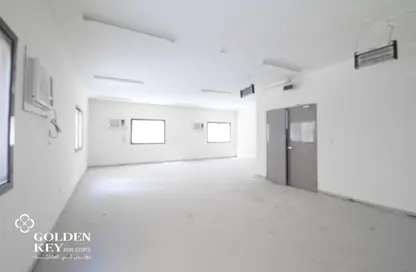 Bulk Rent Units - Studio - 7+ Bathrooms for rent in Umm Salal Ali - Umm Salal Ali - Doha